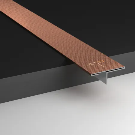 Polished PVD patti for a reflective, elegant look