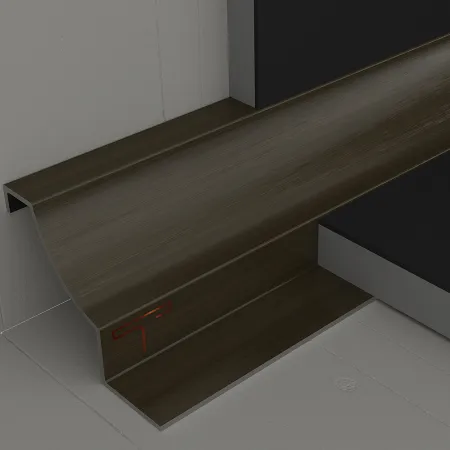 Metal tile trims corners